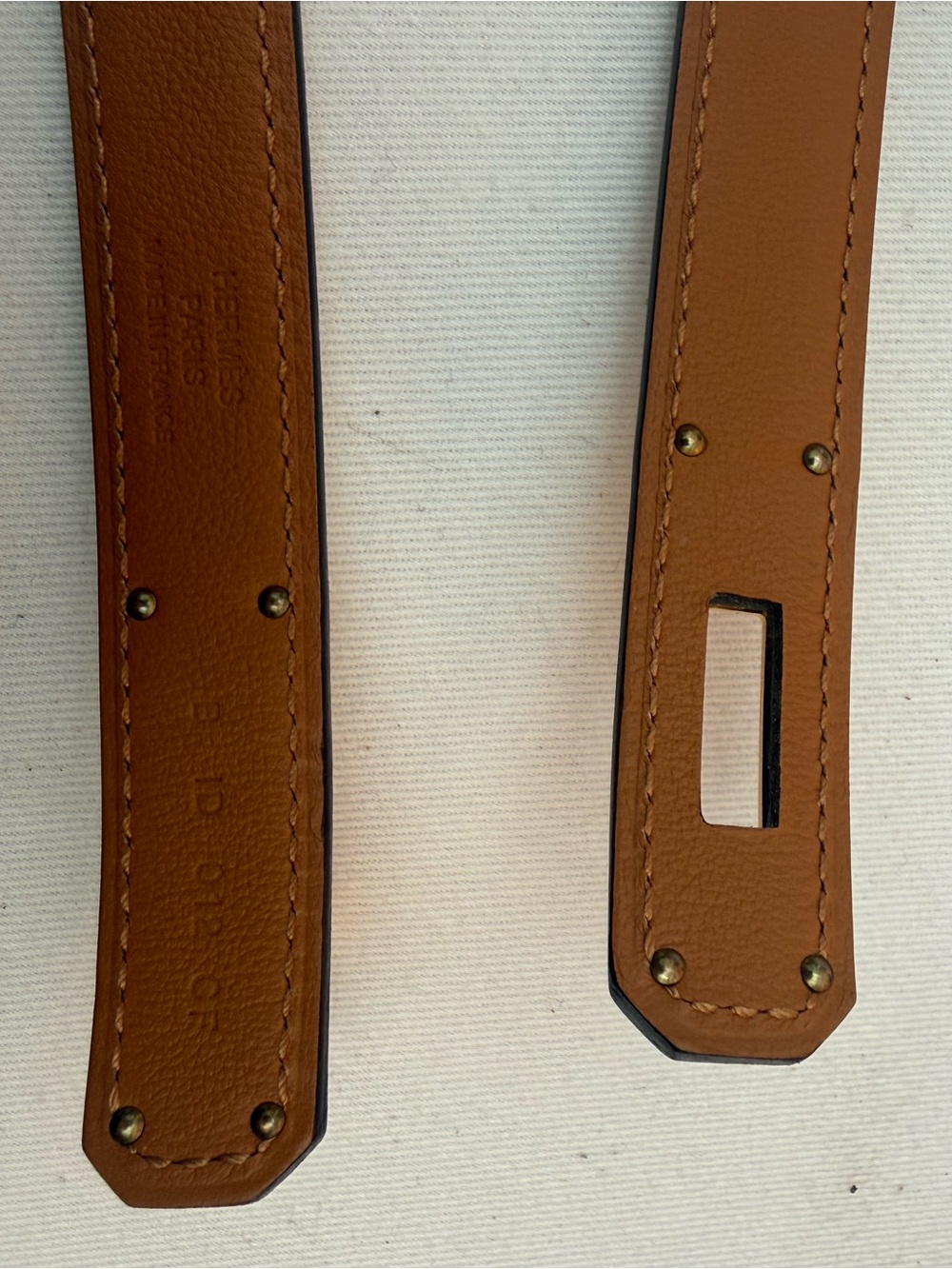 Hermès Kelly Belt White Leather Gold Hardware with Box - Picture 4 of 5